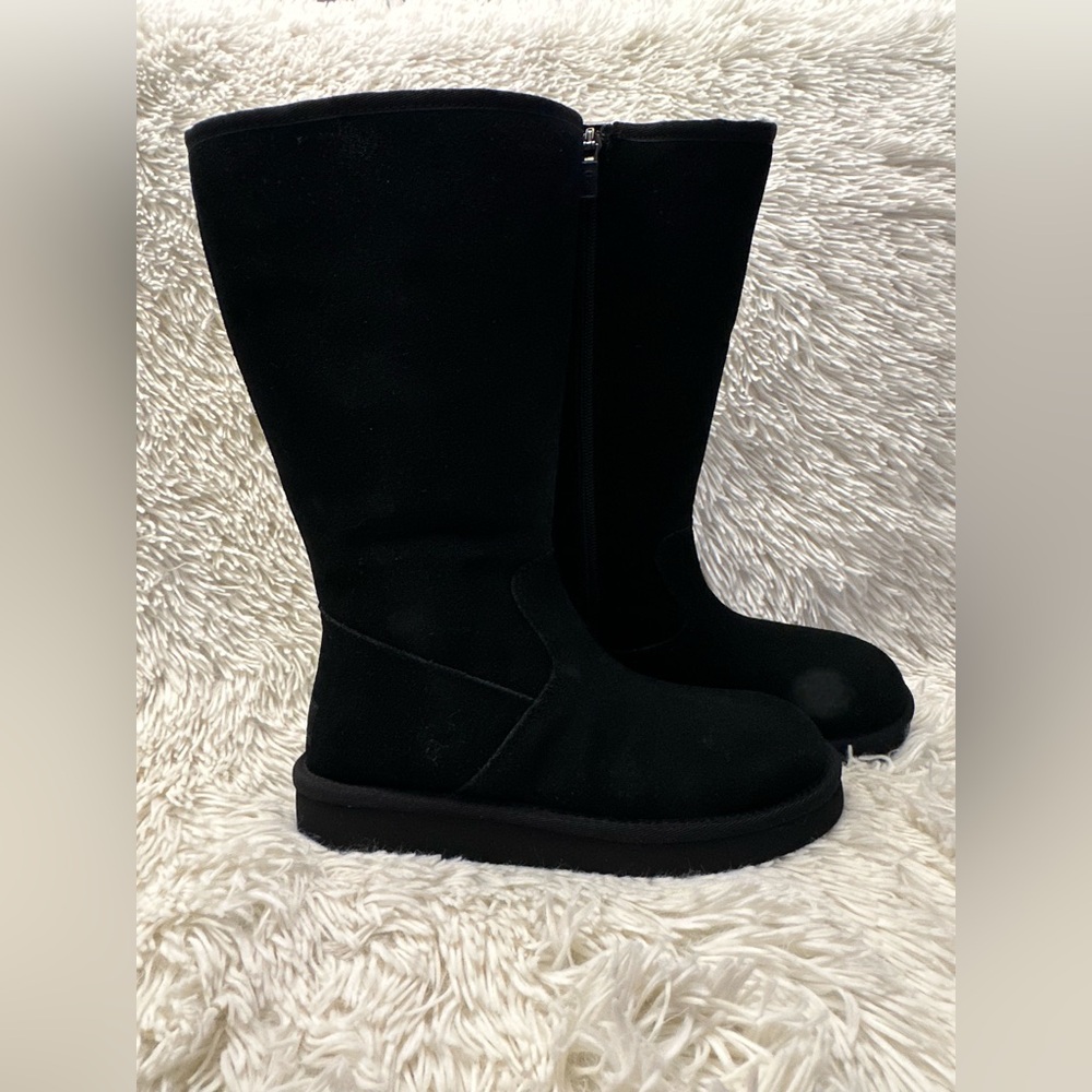 UGG Women's Black Alber Boots